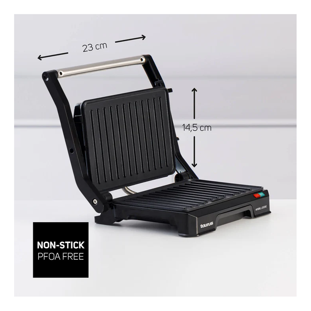 Imagen del grill doble MyGrill Legend de Taurus, mostrando su interior abierto, ideal para cocinar diversos alimentos de manera eficiente, disponible en Electrocash