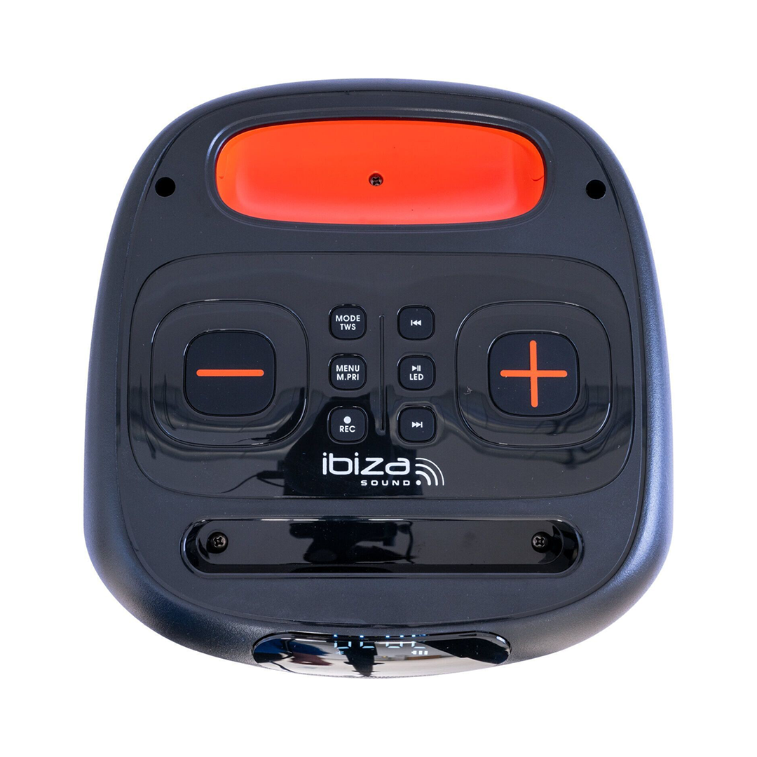 Detalle de los botones de control del altavoz Bluetooth Ibiza Sound CUBE-180 180W