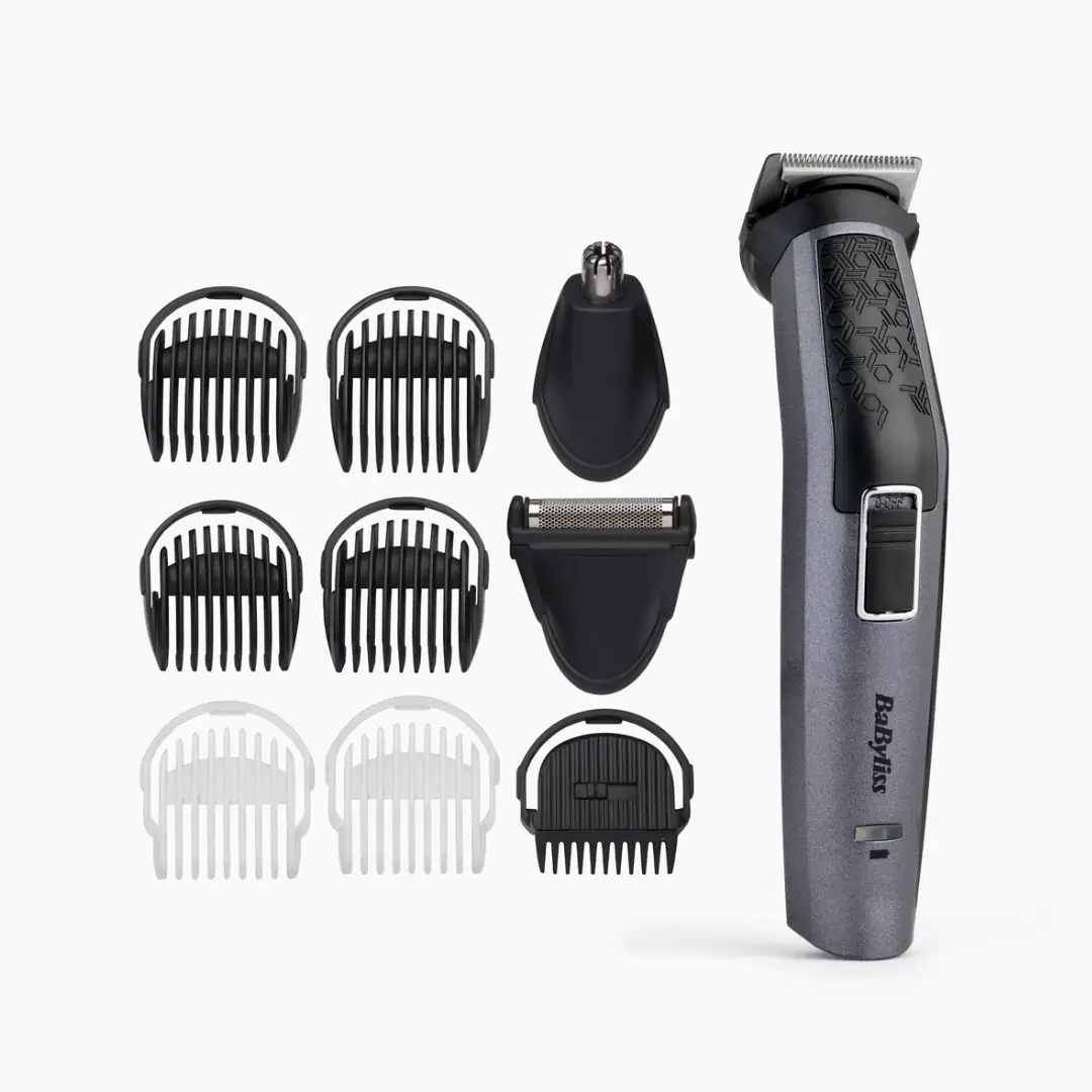 Multigroom MT-727E BaByliss 10 en 1 Titanio completo con todos los accesorios incluidos, disponible en Electrocash