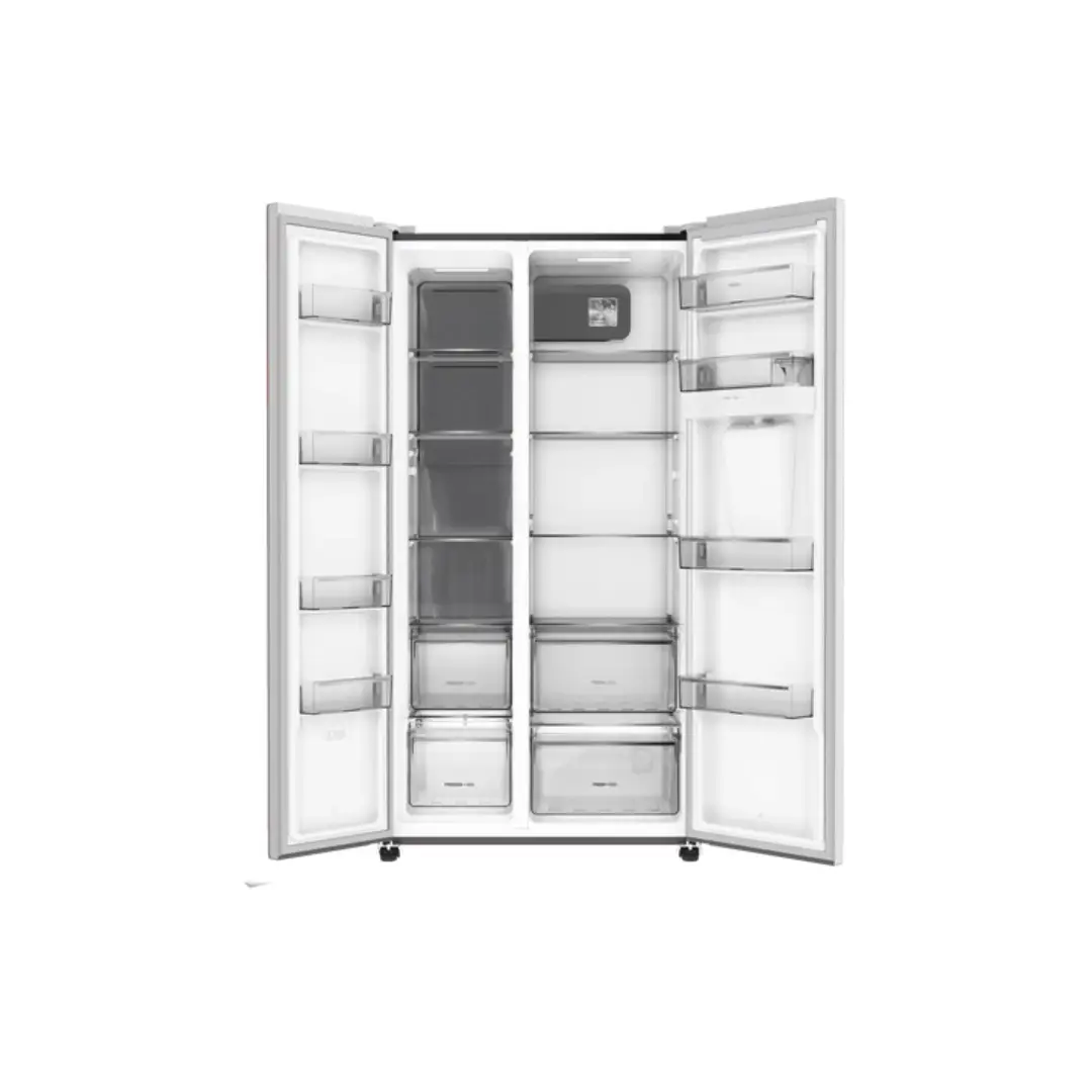 Vista del interior del frigorífico Teka RLF-74930WH, mostrando los estantes y compartimentos organizados para un fácil acceso