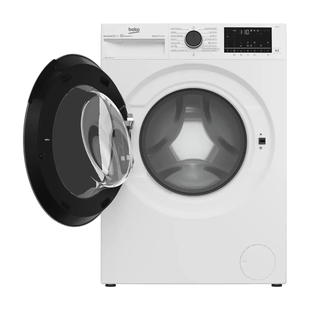 Vista de la lavadora Beko B3WFT-59415W con la puerta abierta, mostrando su tambor espacioso y tecnología de lavado a vapor - Electrocash
