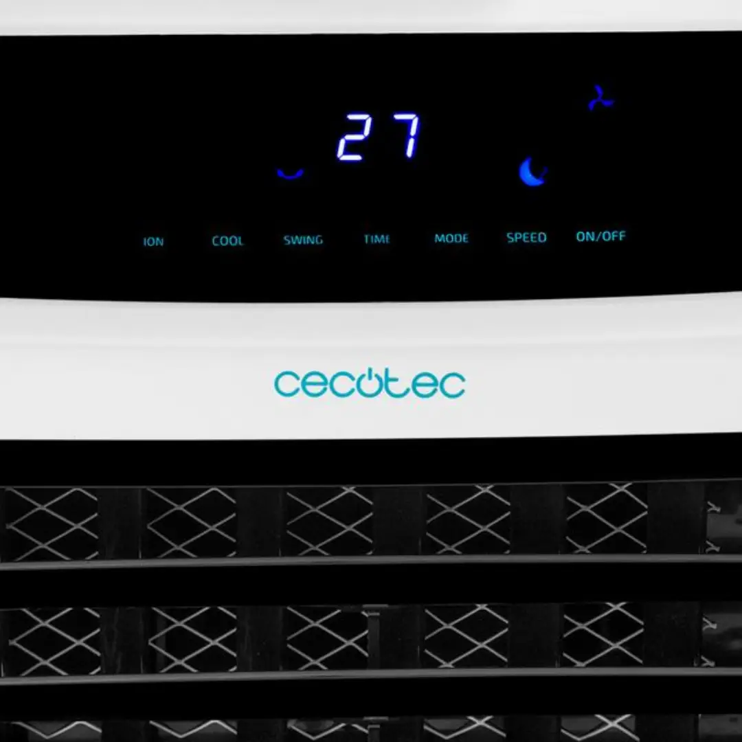Primer plano del panel LED del climatizador Cecotec PureTech 6500 mostrando los botones de control y modos de funcionamiento – Electrocash