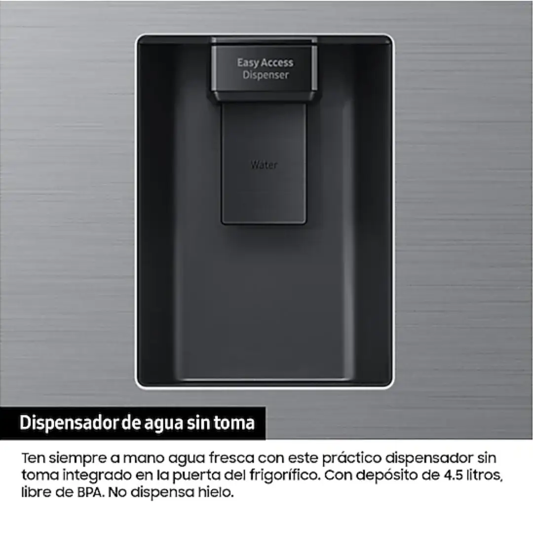 Primer plano del dispensador de agua integrado en la puerta del frigorífico Samsung RB-50DG632ES9EF – Electrocash