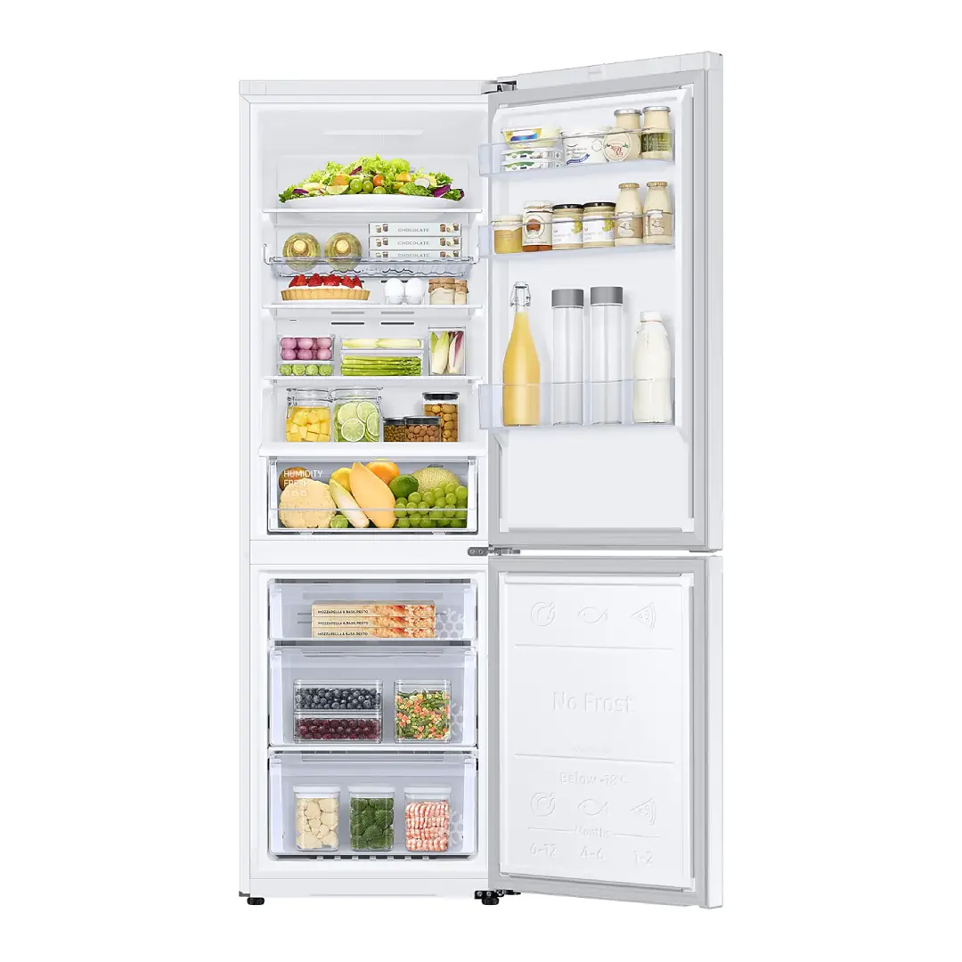 Frigorífico Samsung RB-34C672EWW/EF abierto y lleno con comida organizada en todos los compartimentos – Electrocash