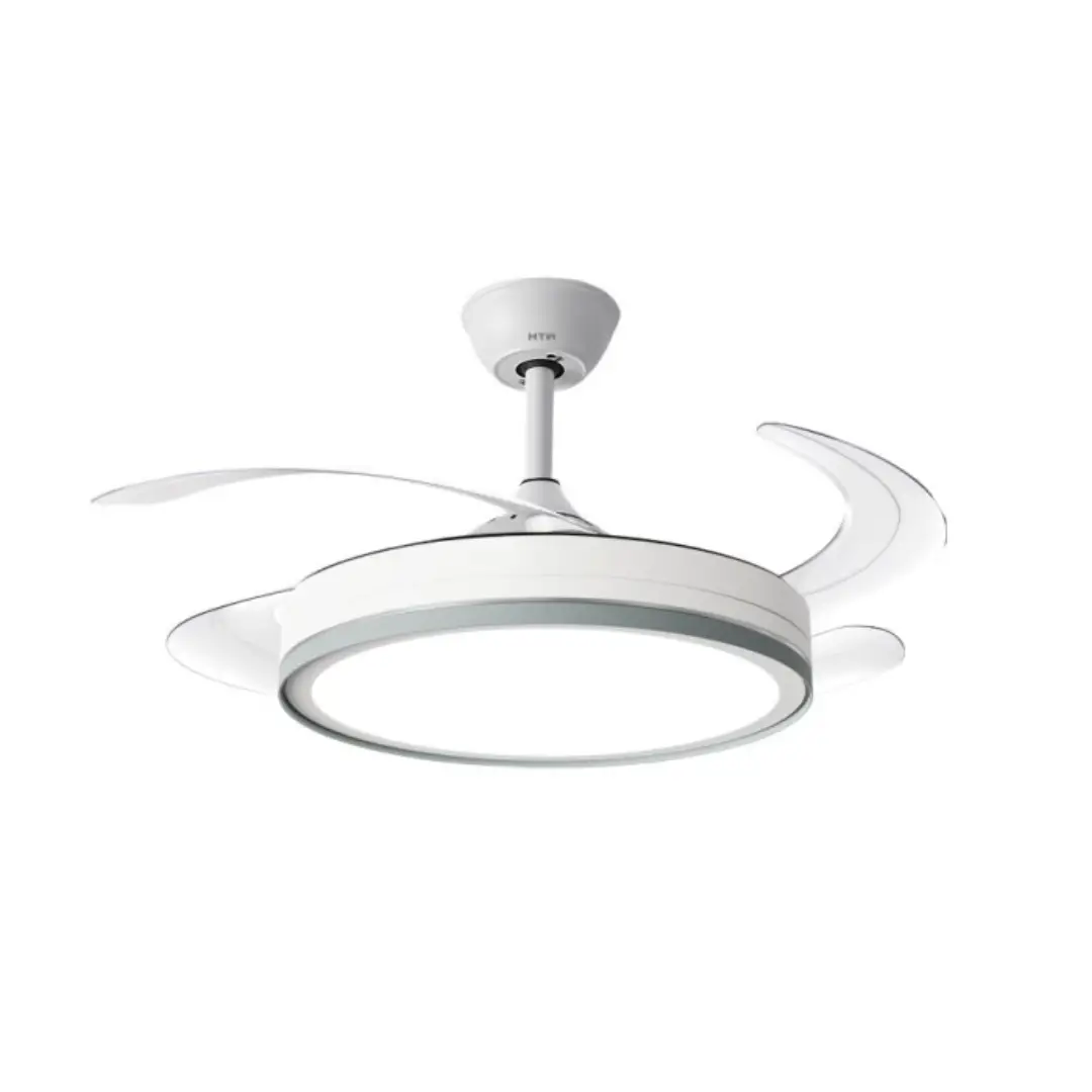 Imagen del ventilador de techo retráctil HTW VT-33RET1 mostrando sus aspas extendidas y luz LED integrada – disponible en Electrocash