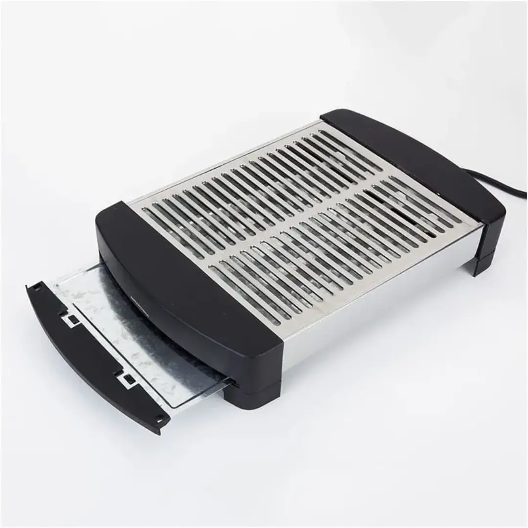 Imagen adicional del tostador JATA TT-589 mostrando su superficie plana y estructura ligera – Electrocash