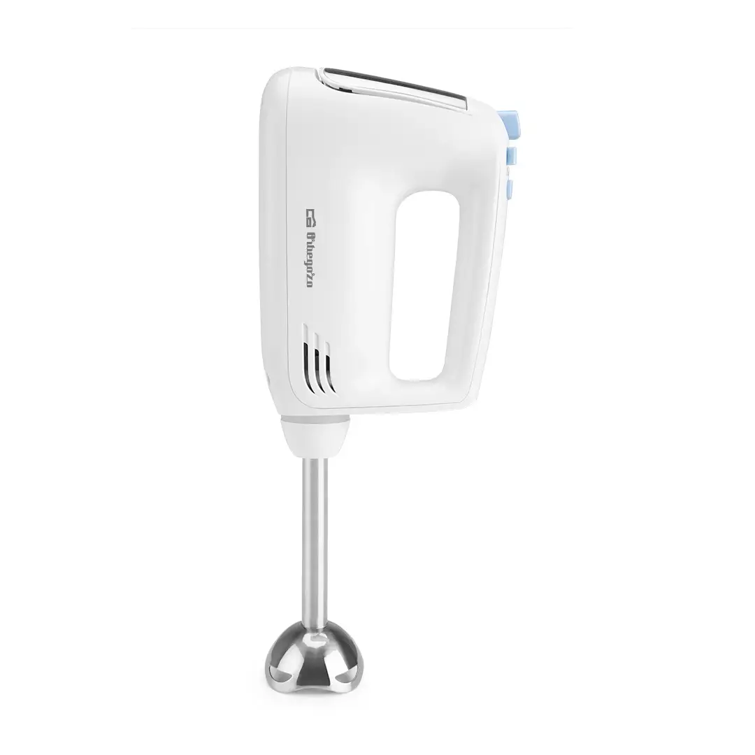 Primer plano de la amasadora OrbeGozo BA-3600, destacando sus accesorios 3en1 y control de 5 velocidades, perfecta para preparar recetas de forma rápida y eficiente, disponible en Electrocash.