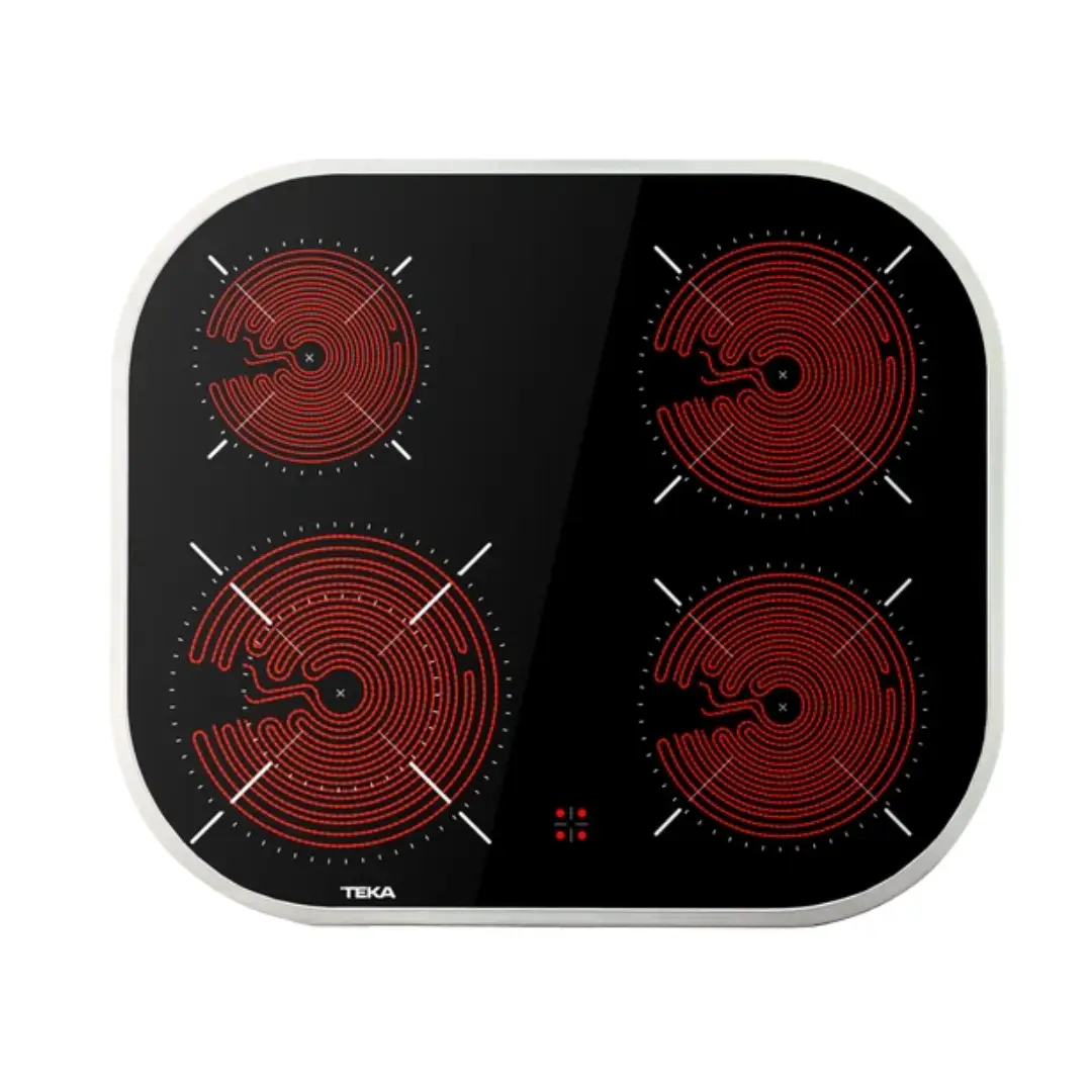 Placa Teka TCC-6400PLV con todos los fuegos encendidos, destacando la doble zona flexible de 21 cm y la potencia de 6,9 kW para cocinar varios platos simultáneamente — disponible en Electrocash.