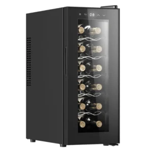 Vinoteca Cecotec GrandSommelier 1250 negra, con capacidad para 12 botellas, tecnología termoeléctrica silenciosa, iluminación LED interior y control táctil digital, ideal para mantener el vino a la temperatura perfecta – disponible en Electrocash.