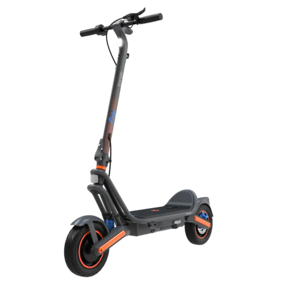 Vista frontal del patinete eléctrico Cecotec Bongo GS65 XXL mostrando su manillar, pantalla LED y diseño compacto y seguro para recorridos urbanos — disponible en Electrocash.