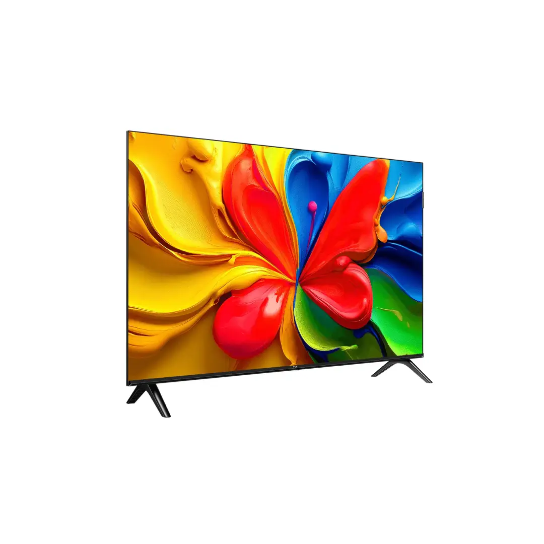 Vista lateral del televisor TCL 32S4K QLED de 32 pulgadas, mostrando su perfil delgado, biseles reducidos y soporte estable en acabado negro — disponible en Electrocash.