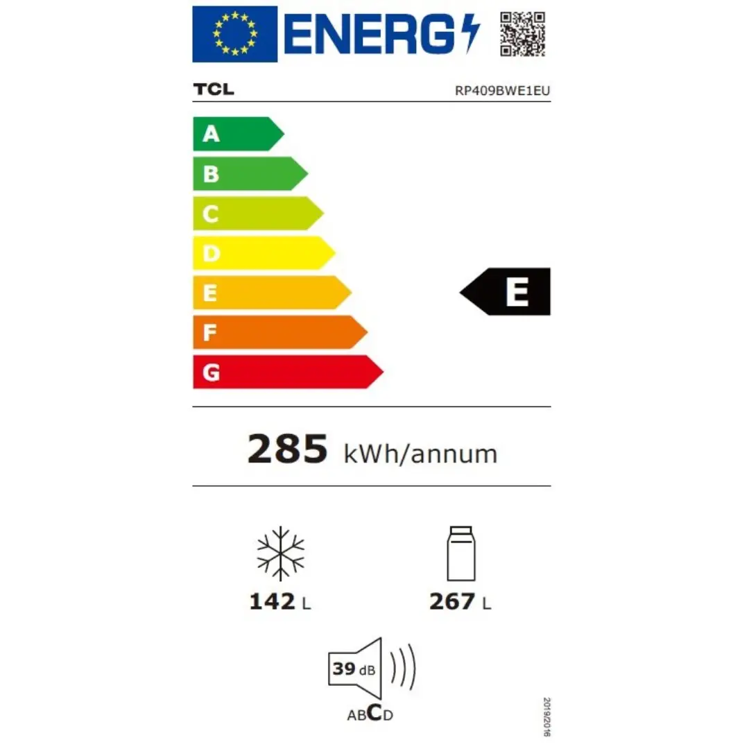 Imagen de la ficha de consumo energético del frigorífico TCL RP-409BWE1EU en color blanco, mostrando su clase de eficiencia y datos de consumo anual.