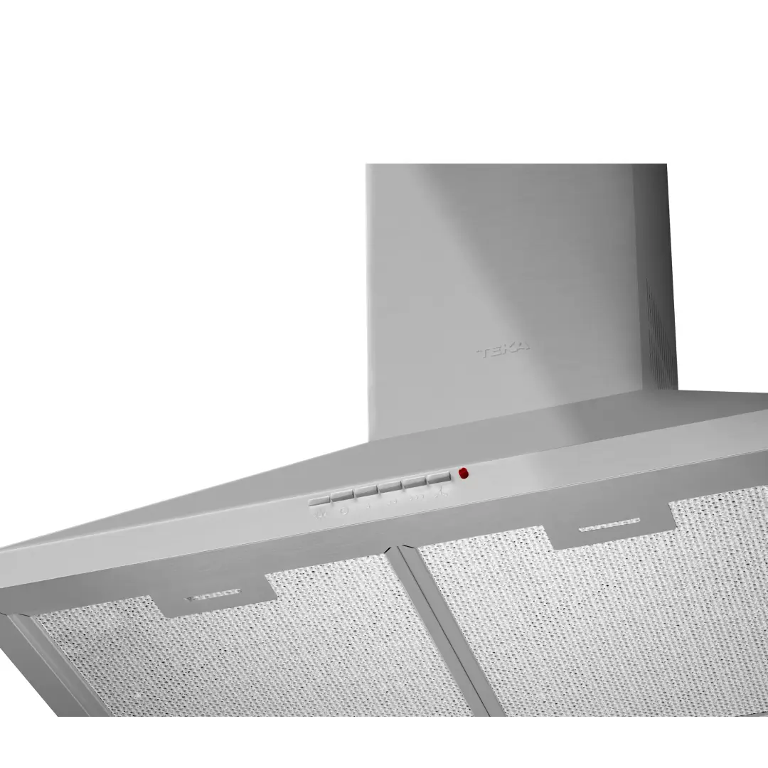 Primer plano de la campana Teka DBP-70 PRO en acero inoxidable, mostrando los mandos pulsantes y los filtros metálicos inox de alta eficiencia.
