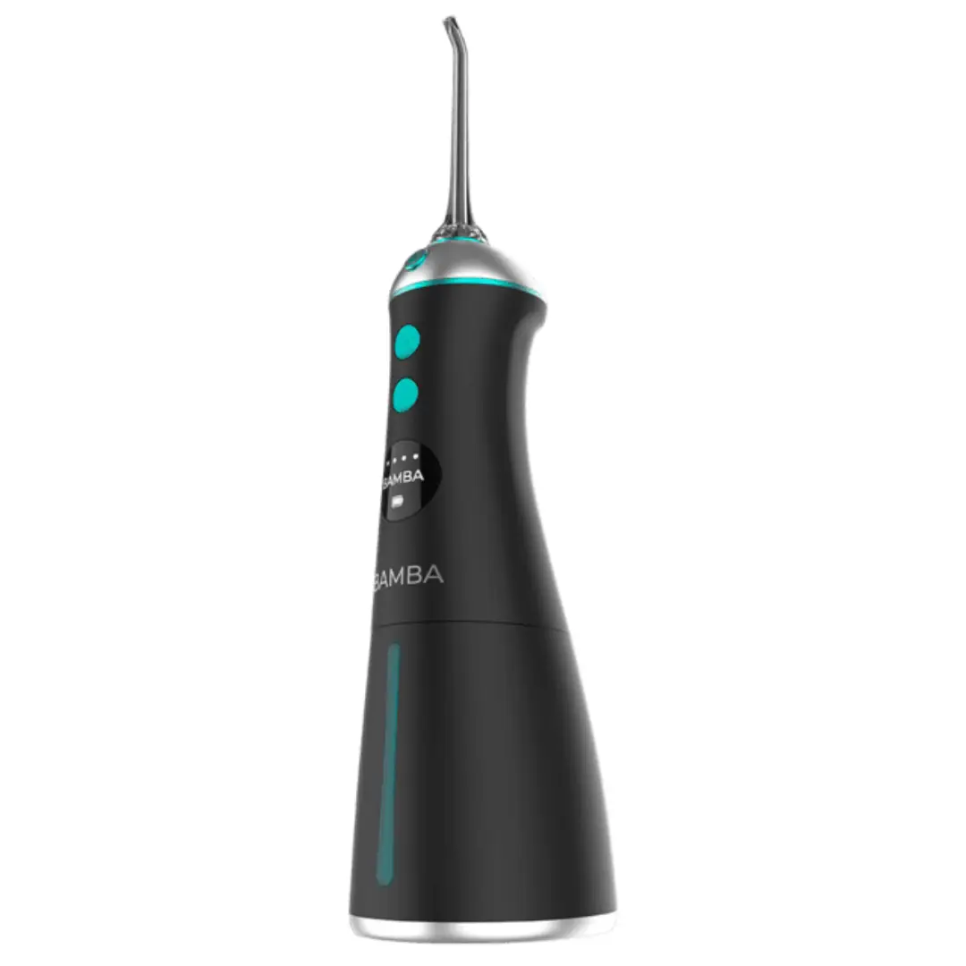 Imagen frontal del irrigador dental Cecotec 04314 Toothcare 1100, con 6 modos de limpieza y 6 boquillas intercambiables, diseñado para una higiene bucal completa y profesional en casa.