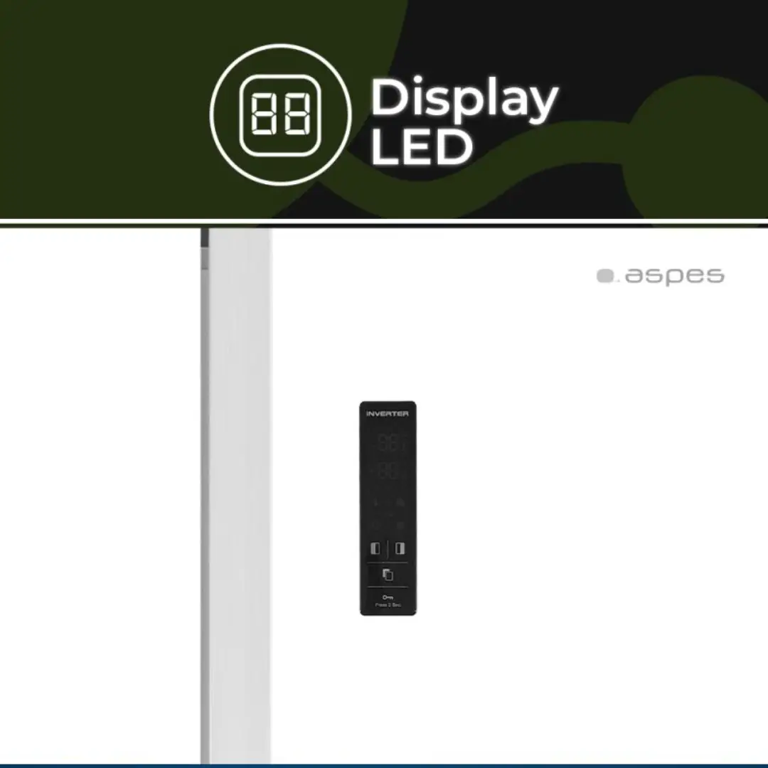 Primer plano del display LED del frigorífico Aspes AA-18901ENF, mostrando la temperatura, funciones y ajustes digitales.