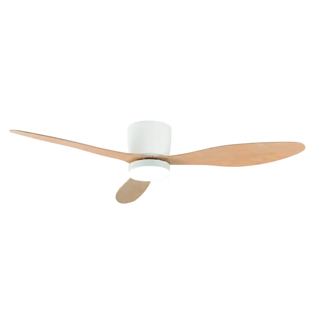 Ventilador de techo Orbegozo CP-178132 en color haya de 132 cm con motor DC de bajo consumo, luz LED 27W y diseño elegante, vista frontal principal.